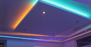 Натяжной потолок с подсветкой Лобня, цена от 2082 руб.